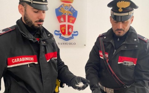 Durante un controllo tenta la fuga: arrestato un 25 enne dai Carabinieri