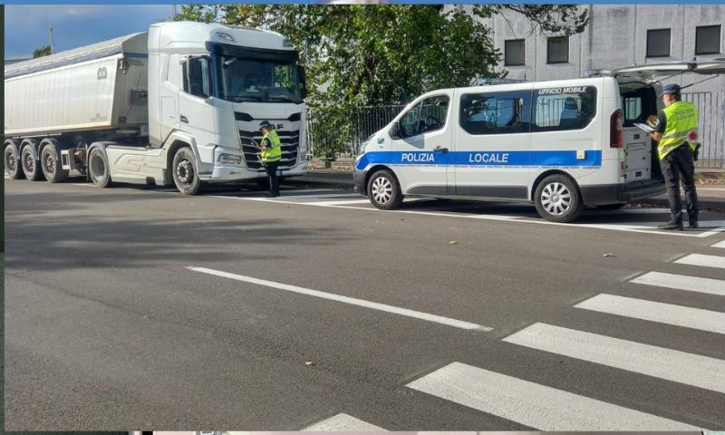 Controlli mezzi pesanti: il 75 per cento trovati con delle irregolarità
