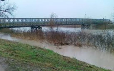 Circolazione sospesa al ponte dell’Uccellino