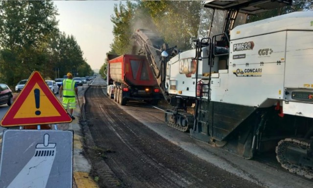 Sabato 18 senso alternato lungo la via Giardini