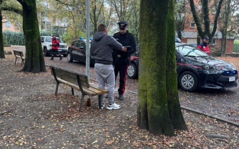 Controlli dei Carabinieri in zona stazione treni e Tempio