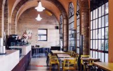 Revocata la concessione del Caffè Concerto di Piazza Grande