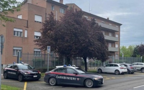I   Carabinieri   arrestano  donna   per tentato furto in un ipermercato