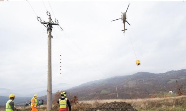 Montecreto e Lama Mocogno, da lunedì 26  importanti lavori di rinnovo della rete elettrica