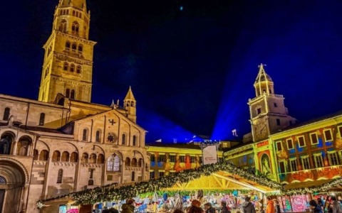 Oltre trecento mila persone in centro storico  per le iniziative legate al periodo natalizio