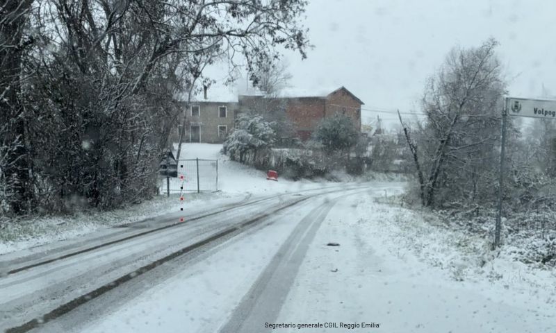 Mezza provincia imbiancata
