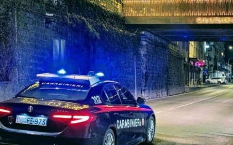 Denunciato per tentato furto d’auto dai Carabinieri