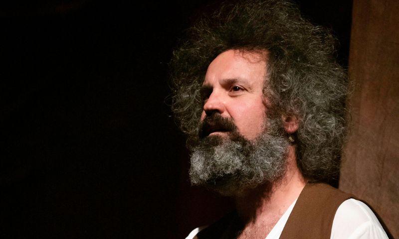 Cristicchi con il suo “Franciscus” al Comunale di Carpi