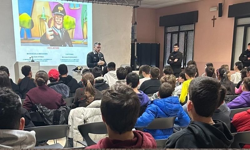 Bullismo e Cyberbullismo al centro di un incontro tra Carabinieri e studenti scuole medie