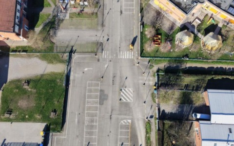 Al via la sperimentazione per la nuova piazza di Limidi