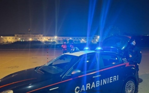 Ordinanza di custodia cautelare in carcere per ventenne violento nei confronti della ex convivente