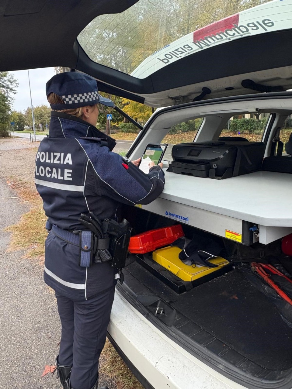 Tenta la fuga ad un controllo della Polizia locale ma viene raggiunto e denunciato