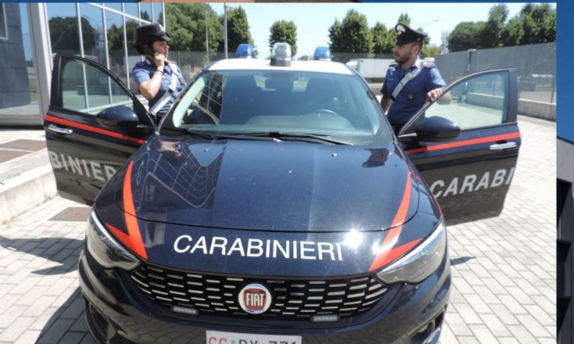 Minaccia i medici di essere in possesso di armi ma i Carabinieri gli trovano un chilo di hashish
