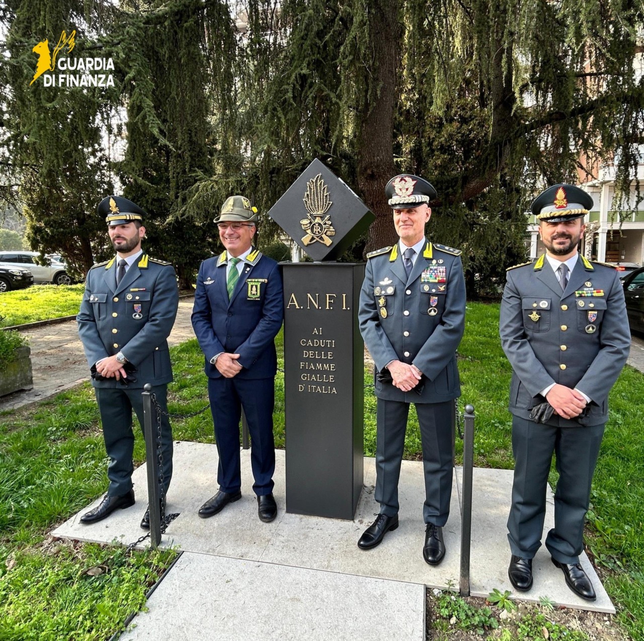 Il Comandante  Regionale  Emilia  Romagna in visita al  Comando Provinciale  della  Guardia  di Finanza di  Modena