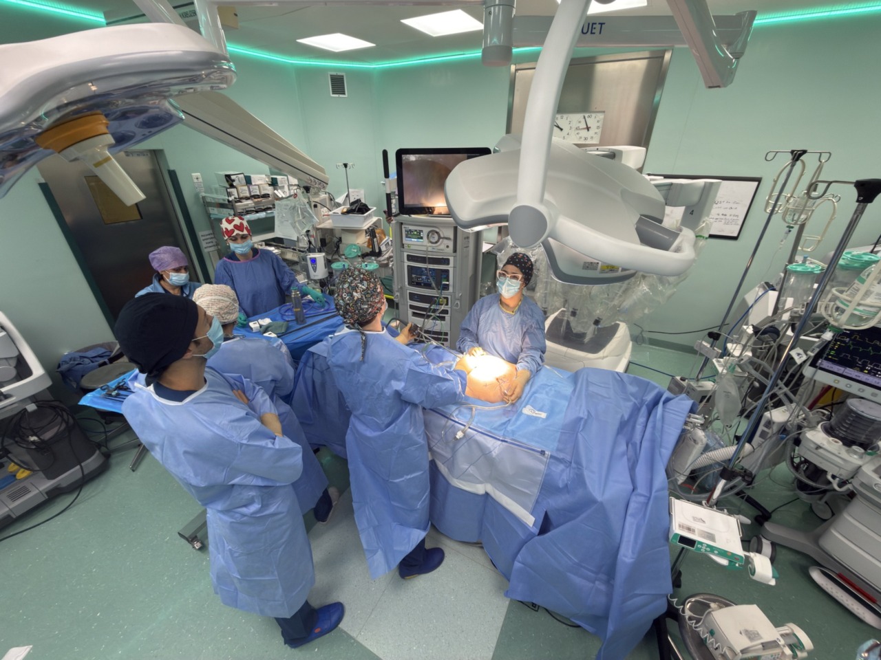 Al Policlinico di Modena un intervento oncologico complesso totalmente robotico