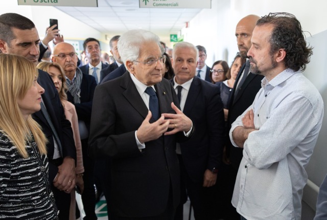 Terrore a Modena: il Presidente della Repubblica Mattarella e la Presidente del Consiglio Meloni in città per esprimere la loro solidarietà su quanto accaduto