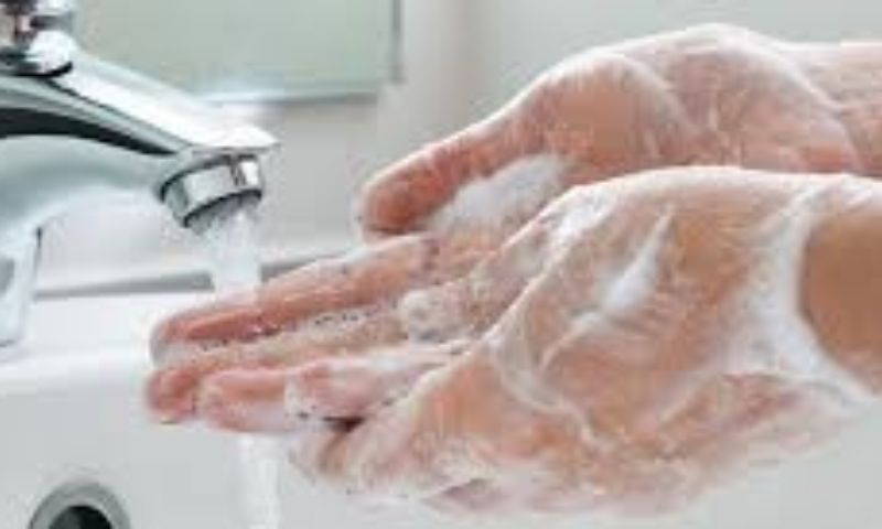 Contro le infezioni la pratica dell’igiene delle mani