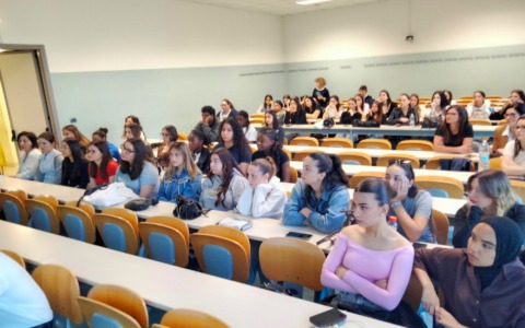 Le Aziende sanitarie modenese promuovono con le scuole la professione dell’infermiere