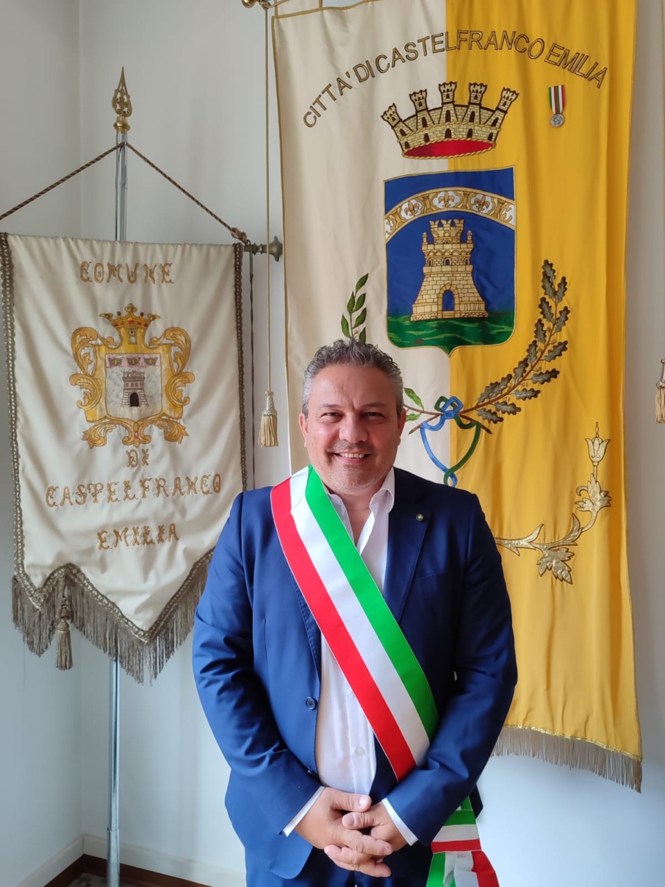 Raid di negozi devastati: il sindaco chiama il Prefetto di Modena