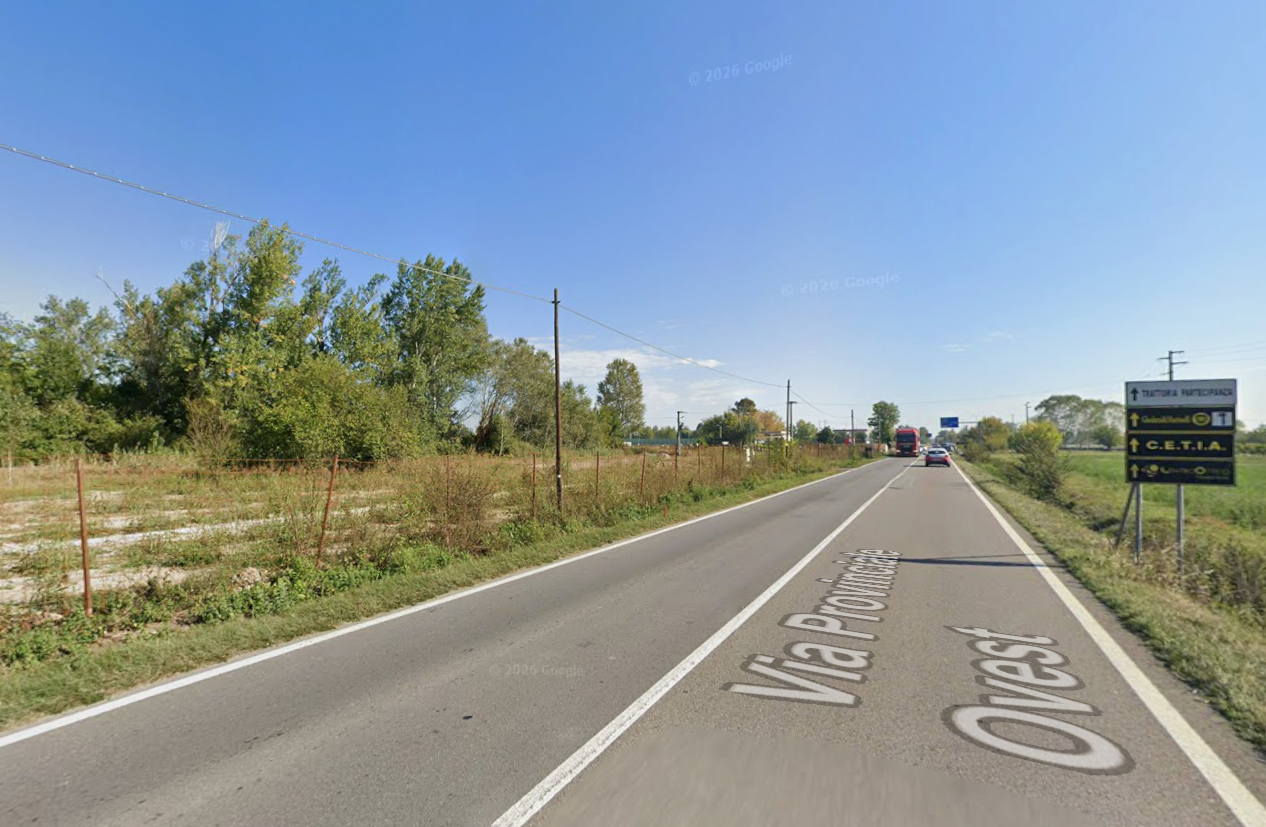 Senso unico alternato in un tratto della strada provinciale 255
