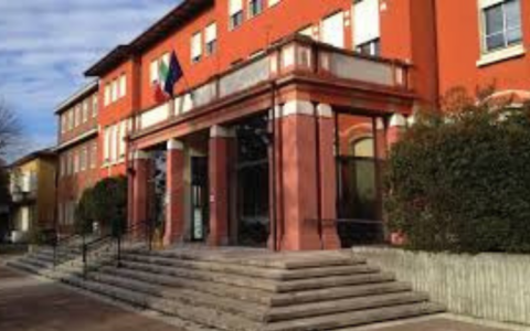 Atti osceni davanti alle persone che sono in attesa al Pronto soccorso: denunciato un bengalese