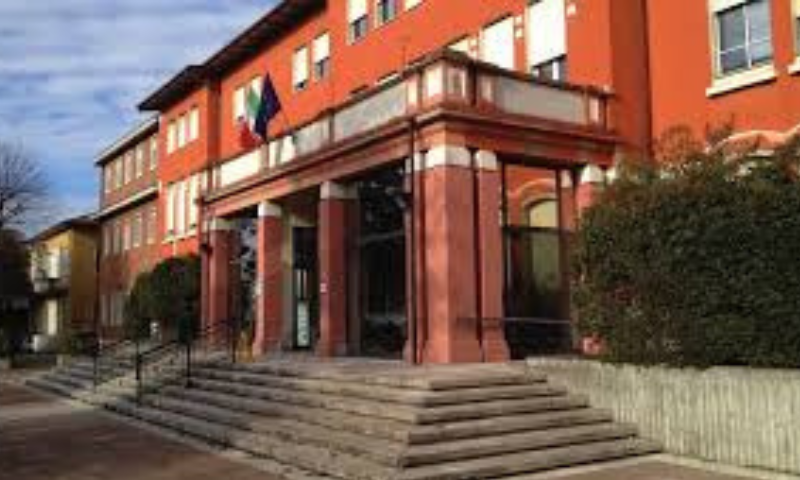 Atti osceni davanti alle persone che sono in attesa al Pronto soccorso: denunciato un bengalese