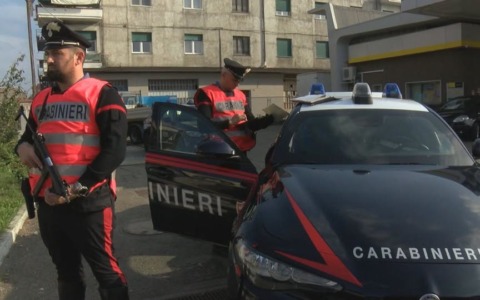 Arrestato per tentato furto in abitazione