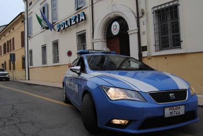 Ricercata per traffico internazionale di droga: arrestata al Commissariato di Mirandola