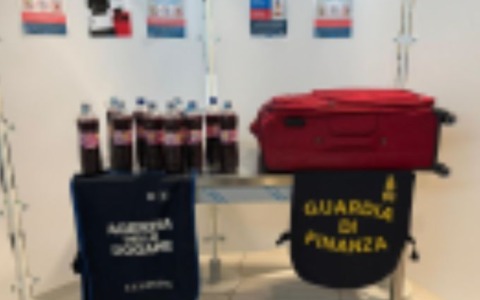 Sequestrato ingente quantitativo di “Monkey Tail”, pericolosa droga liquida