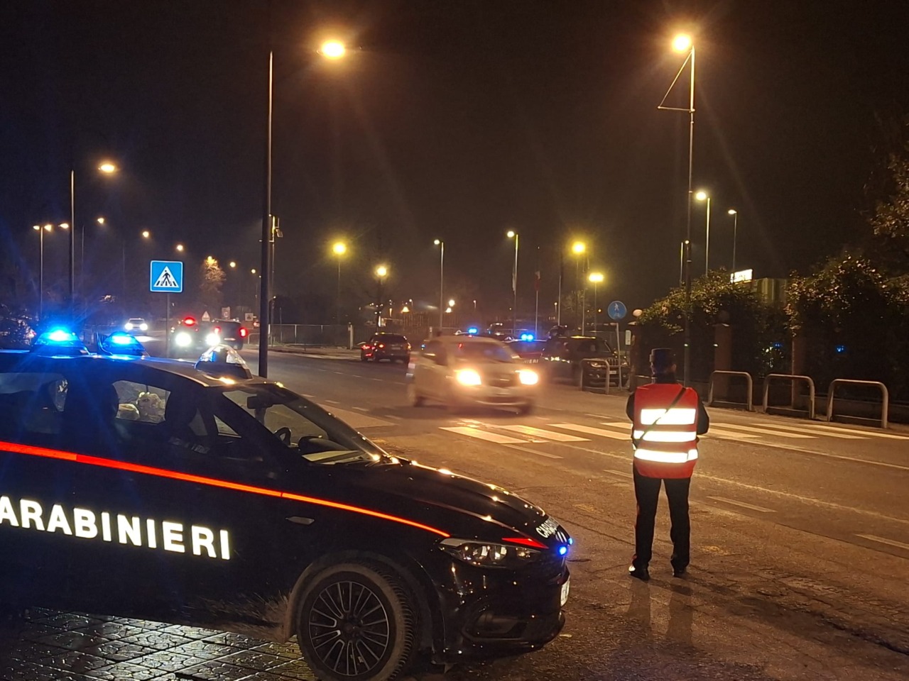 Intervento congiunto nella notte per la presenza di caravan in un parcheggio privato