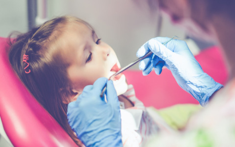 Un contributo dal Comune a sostegno delle spese dentistiche per i propri figli minorenni.