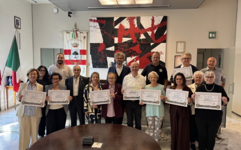 Vespa Club di Carpi, donato il ricavato del raduno internazionale ad otto associazioni